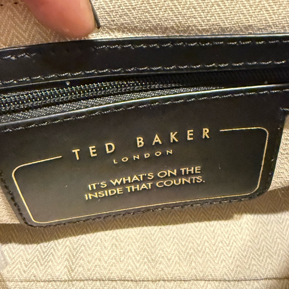 Ted Baker Leather Vanity Bag - Picture 5 of 8
